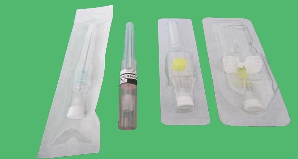 IV Cannula with Injection Port with Ce/ISO